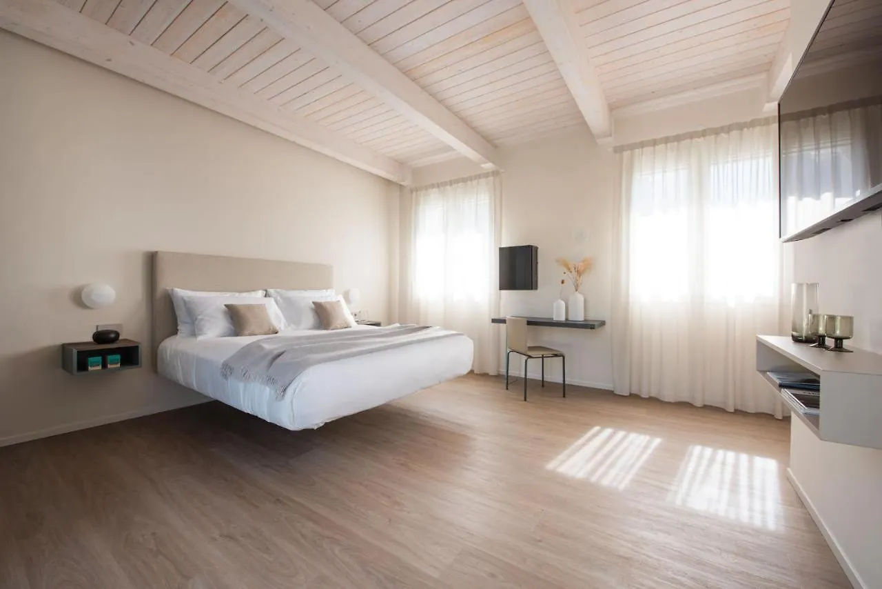 Open Hotel Rimini 4*,  İtalya